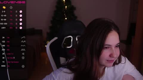 jia_lisaa online show from 23, 12, 2024