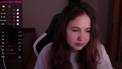 jia_lisaa online show from 10, 1, 2025