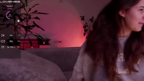 jia_lisaa online show from 3, 11, 2025