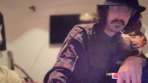 Jigz1986 online show from 19, 4, 2026