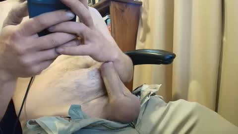 Snapshot of jim74122 chatting on 3, 12, 2025 jim74122 online show from 3, 12, 2025