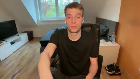 Jimmy online show from 24, 4, 2026