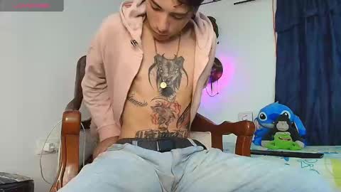 Jimm  Independent Model  online show from 3, 10, 2025