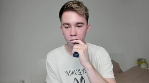 jimyti_bad_boy online show from 4, 3, 2025