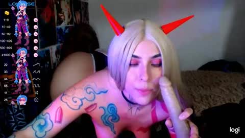 Snapshot of jinx_25 chatting on 10, 12, 2024 Jinx online show from 10, 12, 2024