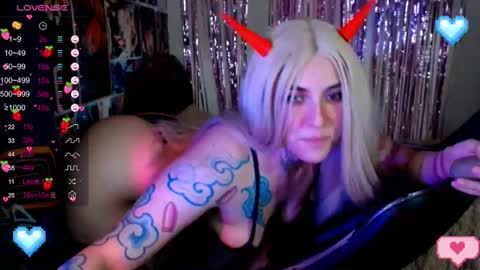 Snapshot of jinx_25 chatting on 21, 2, 2025 Jinx online show from 21, 2, 2025