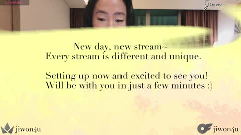 Snapshot of jiwon4u chatting on 25, 1, 2025 Jiwon online show from 25, 1, 2025