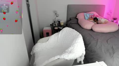 Snapshot of jjulietterose chatting on 25, 9, 2025 Juliette Rose online show from 25, 9, 2025