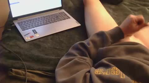 Snapshot of jjunior420 chatting on 5, 12, 2025 jjunior420 online show from 5, 12, 2025