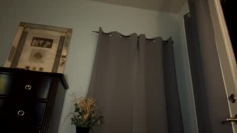 Snapshot of jlovindemsm chatting on 25, 11, 2025 Jimmy online show from 25, 11, 2025