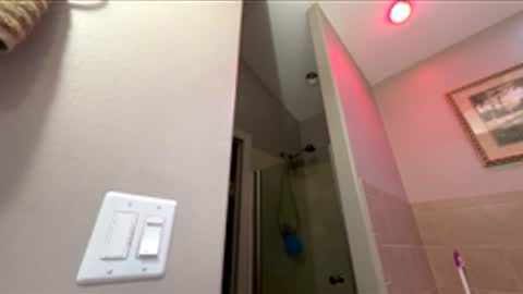 Snapshot of jlovindemsm chatting on 23, 12, 2025 Jimmy online show from 23, 12, 2025