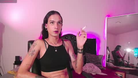 Snapshot of joaisaza chatting on 20, 11, 2025 Joa Isaza online show from 20, 11, 2025