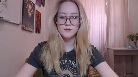 joan_kiss online show from 16, 5, 2026