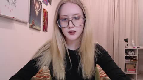 joan_kiss online show from 2, 6, 2026