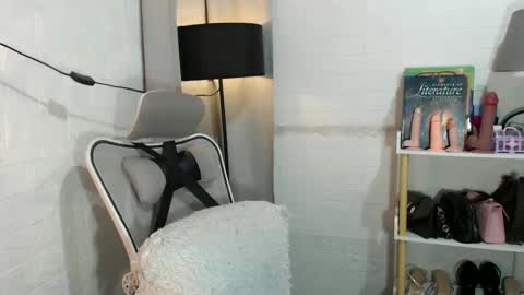 Joana online show from 11, 2, 2025