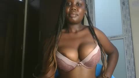 Snapshot of joankein_255 chatting on 17, 12, 2025 varl online show from 17, 12, 2025