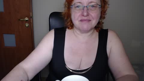 Snapshot of joannaandneighbour chatting on 21, 1, 2025 Joanna and Greg online show from 21, 1, 2025