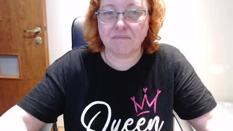 Snapshot of joannaandneighbour chatting on 4, 2, 2025 Joanna and Greg online show from 4, 2, 2025