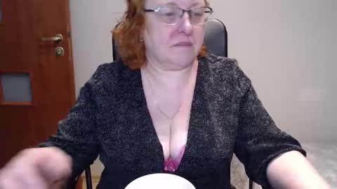 Snapshot of joannaandneighbour chatting on 12, 2, 2025 Joanna and Greg online show from 12, 2, 2025