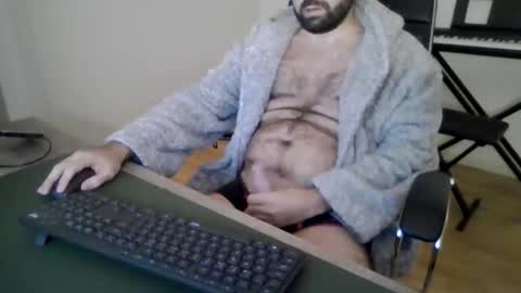 Snapshot of joaodias_18 chatting on 26, 11, 2025 joaodias_18 online show from 26, 11, 2025