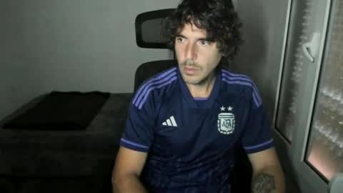Snapshot of joaquin420_hot chatting on 8, 5, 2026 joaquin420_hot online show from 8, 5, 2026