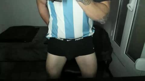 Snapshot of joaquin420_hot chatting on 14, 5, 2026 joaquin420_hot online show from 14, 5, 2026