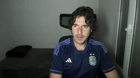 Snapshot of joaquin420_hot chatting on 16, 5, 2026 joaquin420_hot online show from 16, 5, 2026