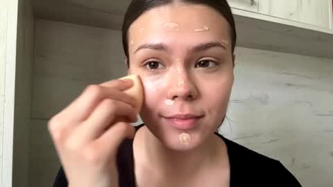 Mila online show from 20, 4, 2026