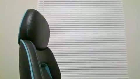 joe25123 online show from 5, 3, 2025