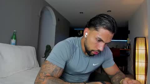 joe_esthetic online show from 14, 11, 2025