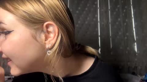 Aurora online show from 8, 3, 2026