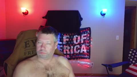 joejoe__ online show from 27, 4, 2026