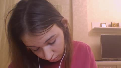 Jennifer online show from 18, 9, 2025