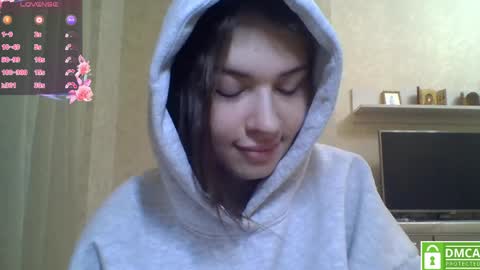 Jennifer online show from 27, 4, 2026