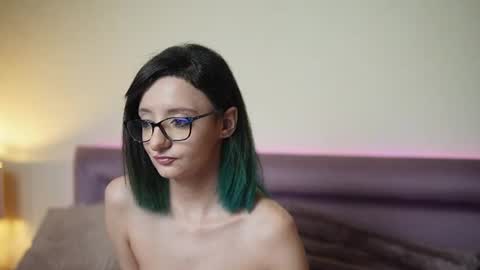 Joelle  online show from 10, 6, 2026