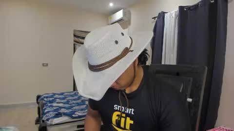 Snapshot of johan_beley_7k chatting on 26, 1, 2025 Johan Beley online show from 26, 1, 2025