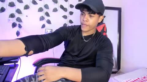 Snapshot of johan_beley_7k chatting on 30, 11, 2025 Johan Beley online show from 30, 11, 2025