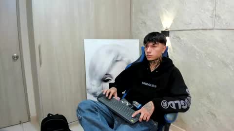 Snapshot of johan_tempt chatting on 1, 8, 2026 johan_tempt online show from 1, 8, 2026