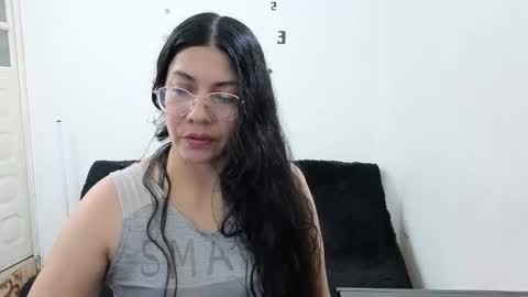 Snapshot of johana_collins chatting on 27, 5, 2026 johana_collins online show from 27, 5, 2026