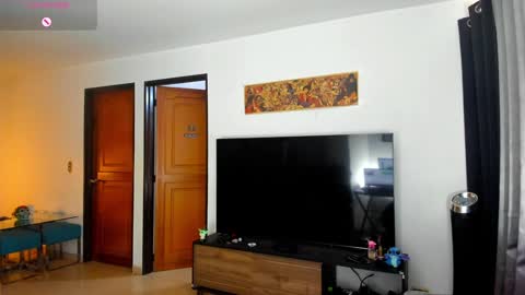 Snapshot of johatsu chatting on 18, 12, 2024 King - online show from 18, 12, 2024