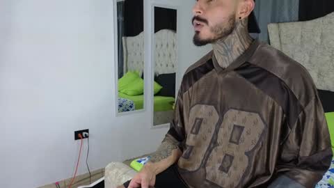 John  online show from 5, 2, 2025