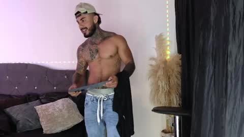 John  online show from 26, 4, 2026