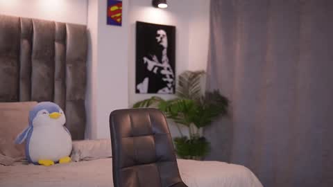 john online show from 19, 2, 2025