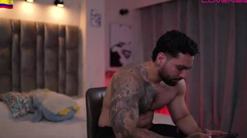 john online show from 28, 4, 2026