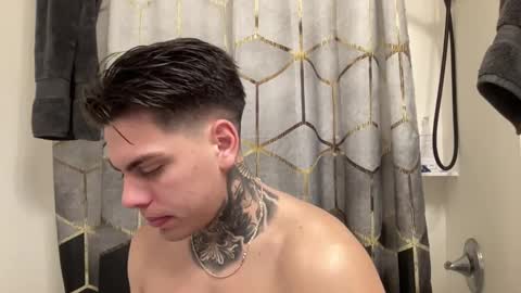 JAXX online show from 4, 2, 2025