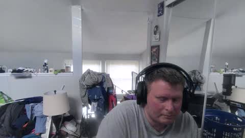 Snapshot of johnfernandez784 chatting on 6, 6, 2026 johnfernandez784 online show from 6, 6, 2026