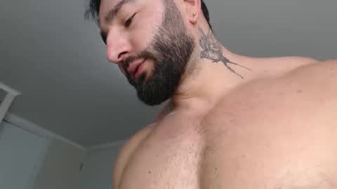 Snapshot of johnklleyn chatting on 21, 10, 2025 john online show from 21, 10, 2025