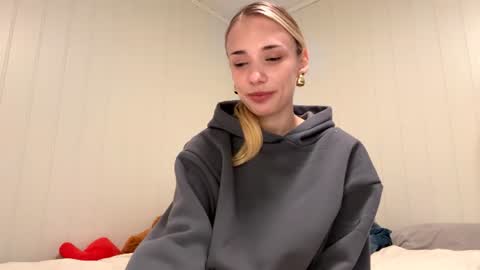 Oly online show from 6, 7, 2026