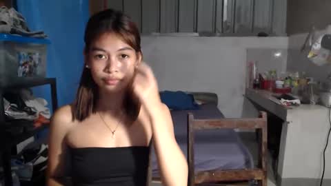 johnny_bigcock69 online show from 19, 4, 2026