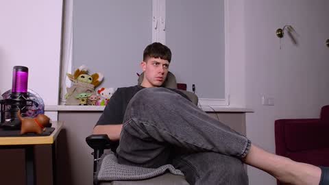 johnny boom online show from 9, 1, 2025